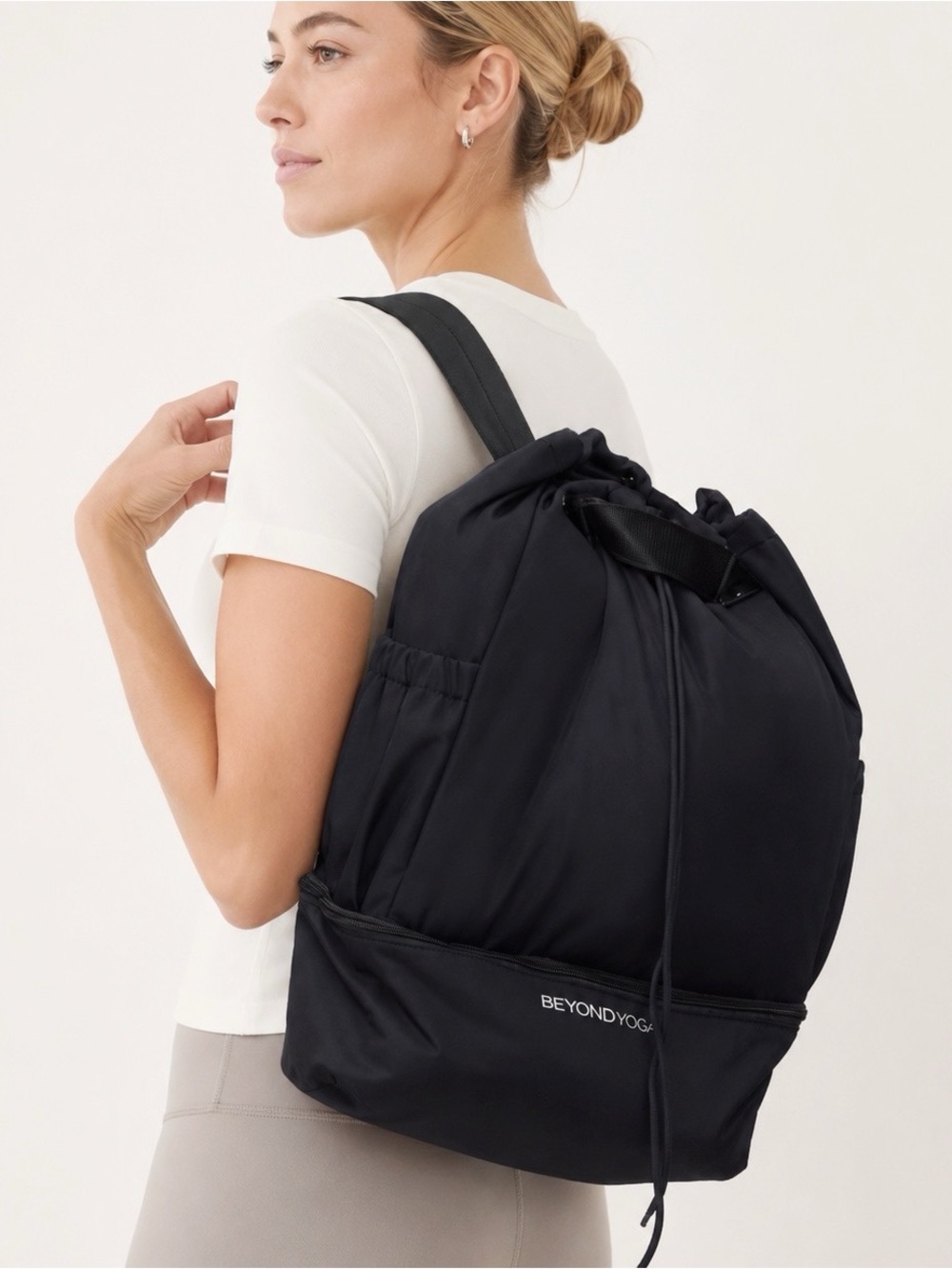 Beyond Yoga Woman Black Nylon Convertible Tote Backpack Travel Gym Commute Yoga